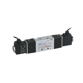 4V100 ~ 400 Series Pneumatic Control Valve , 5 / 2 Way 3 / 2 Way Air Solenoid Valve